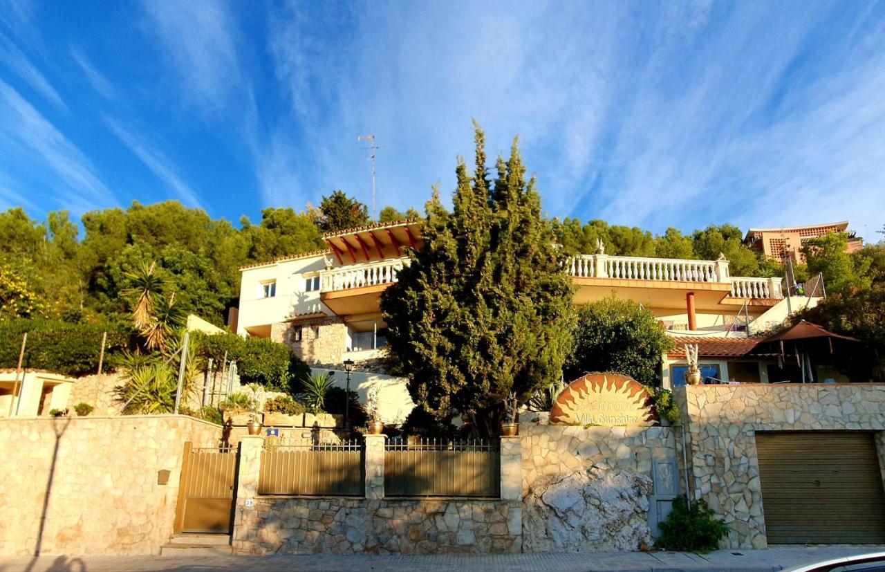 Ashram Villa Sunshine Sitges Exteriör bild