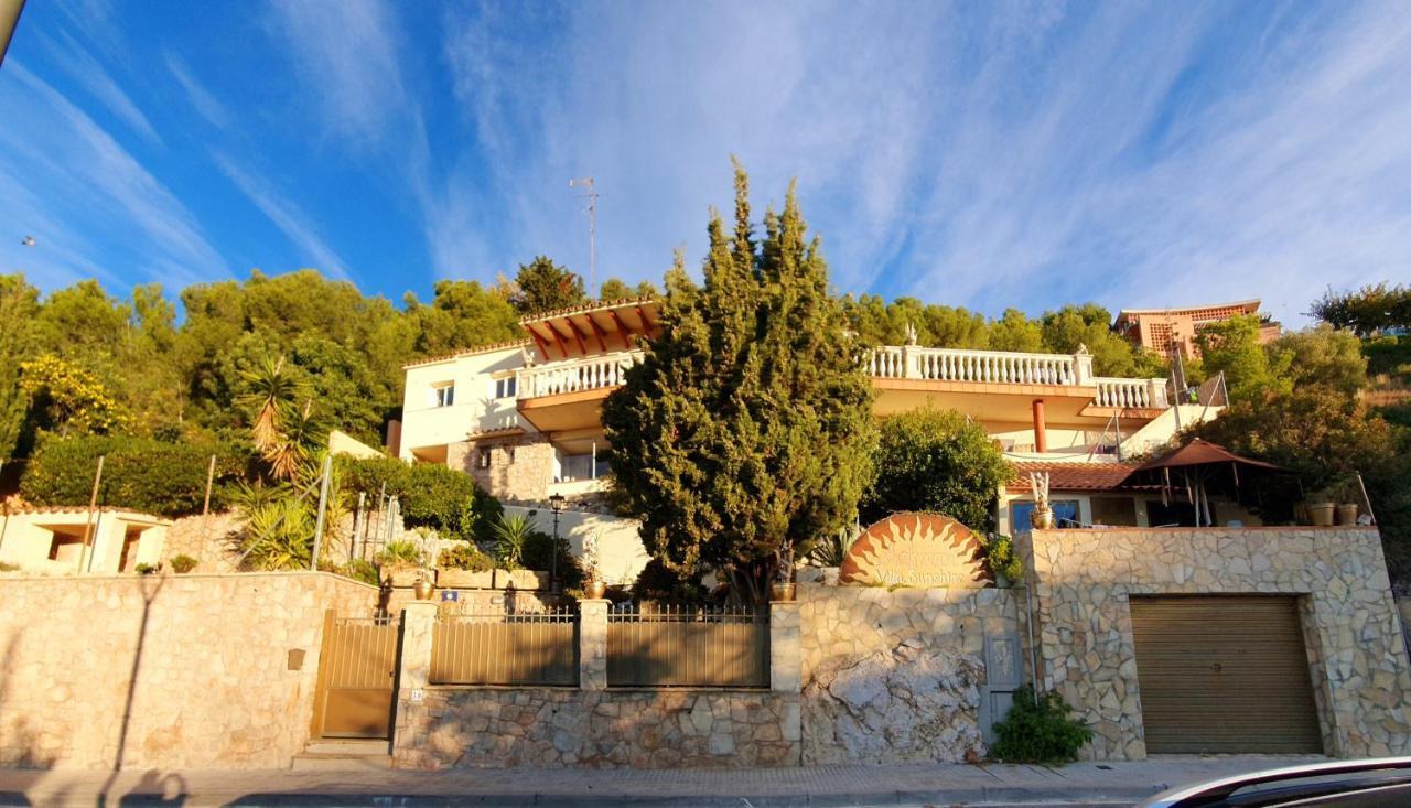 Ashram Villa Sunshine Sitges Exteriör bild